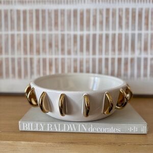 Elegant White Bowl with Gold